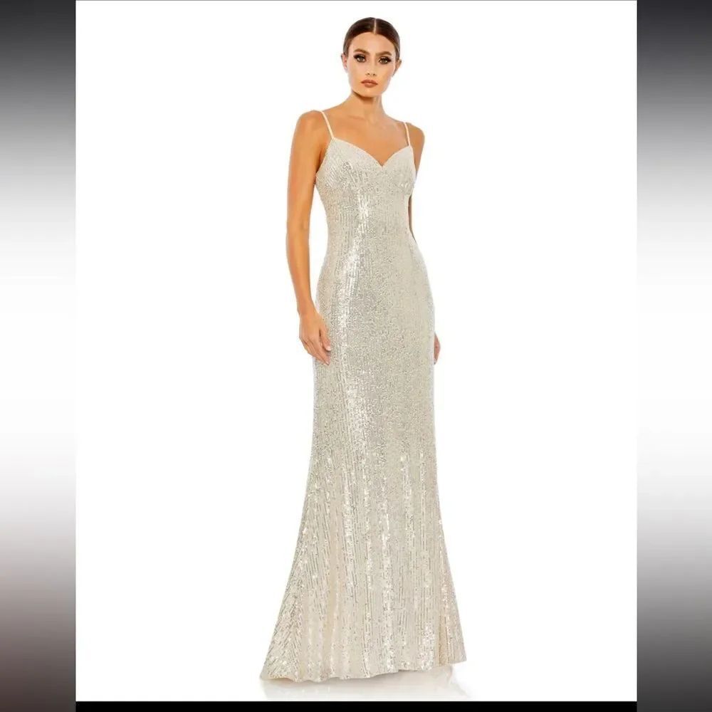 Ieena for Mac Duggal 11276 sequined sleeveless column gown size 0 NWOT
